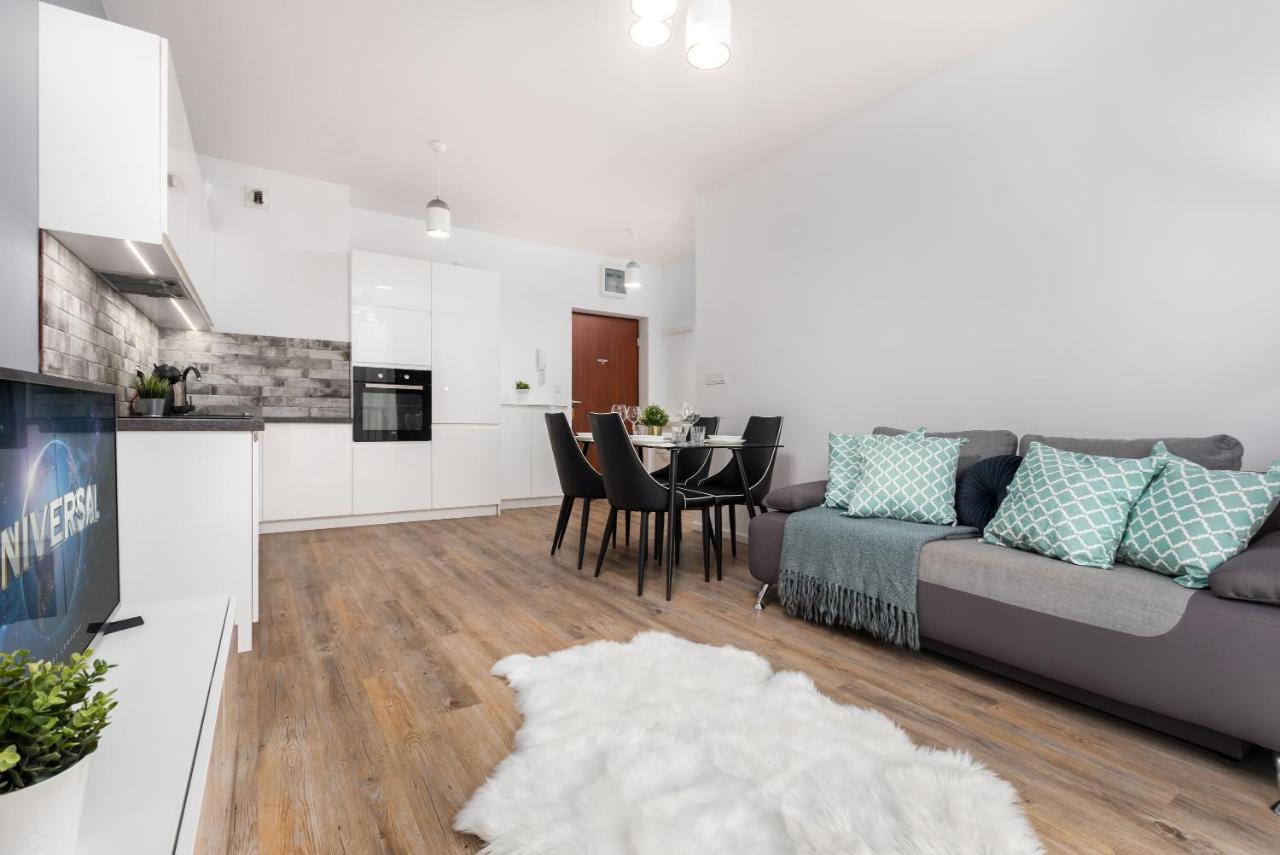 Rakowska 14A 1 Bedroom By Homeprime Warsaw Exterior photo